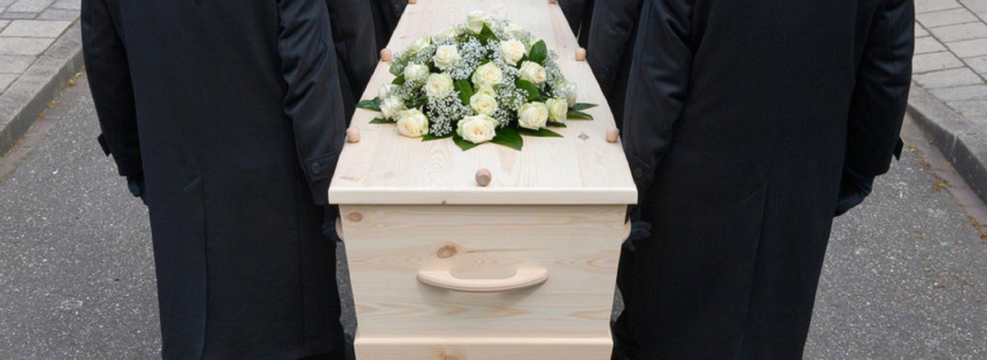 Koporsós temetés